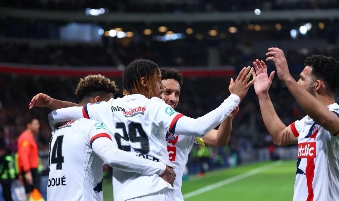 今夜皇家社会备战法国杯,伤情更新细节曝光,管理层满意,赛程密集仍需轮换的简单介绍 今夜皇家社会备战法国杯,伤情更新细节曝光,管理层满意,赛程密集仍需轮换的简单介绍